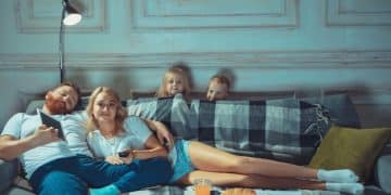 Netflix Ad-Tier: Will You Really Save 15% by 2025? - Cover Image
