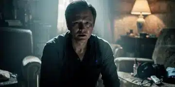 Analyzing Cinematography: 5 Visual Masterpieces in Recent Series Captivating cinematic frame from a modern television series